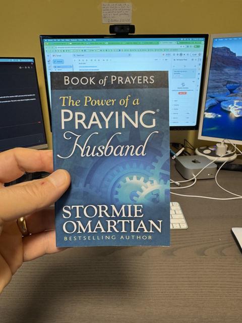 The Power of a Praying Husband by Stormie Omartian